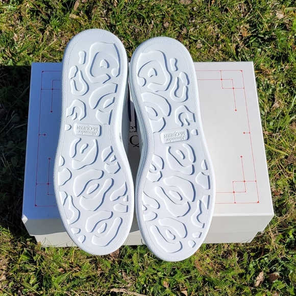 Alexander McQueen Sneakers - Picture 5 of 5